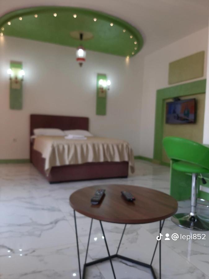 Lepi Apartments โนวีปาซาร์ ภายนอก รูปภาพ