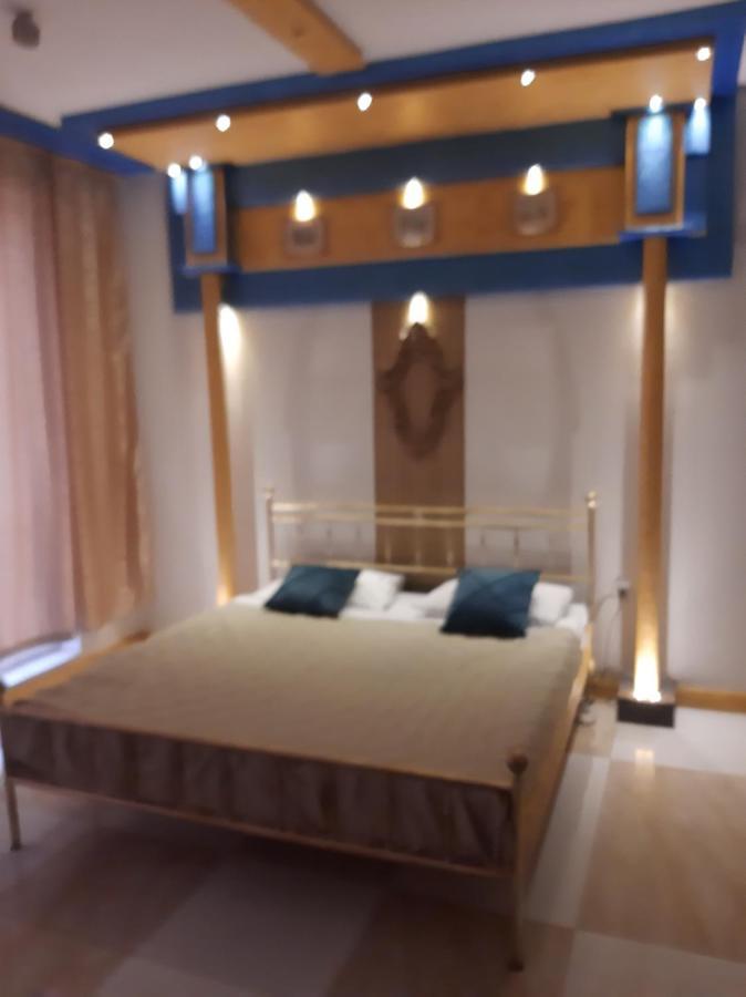Lepi Apartments โนวีปาซาร์ ภายนอก รูปภาพ