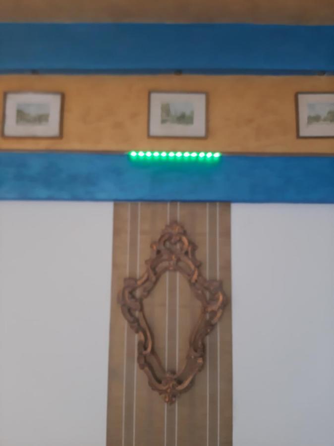Lepi Apartments โนวีปาซาร์ ภายนอก รูปภาพ