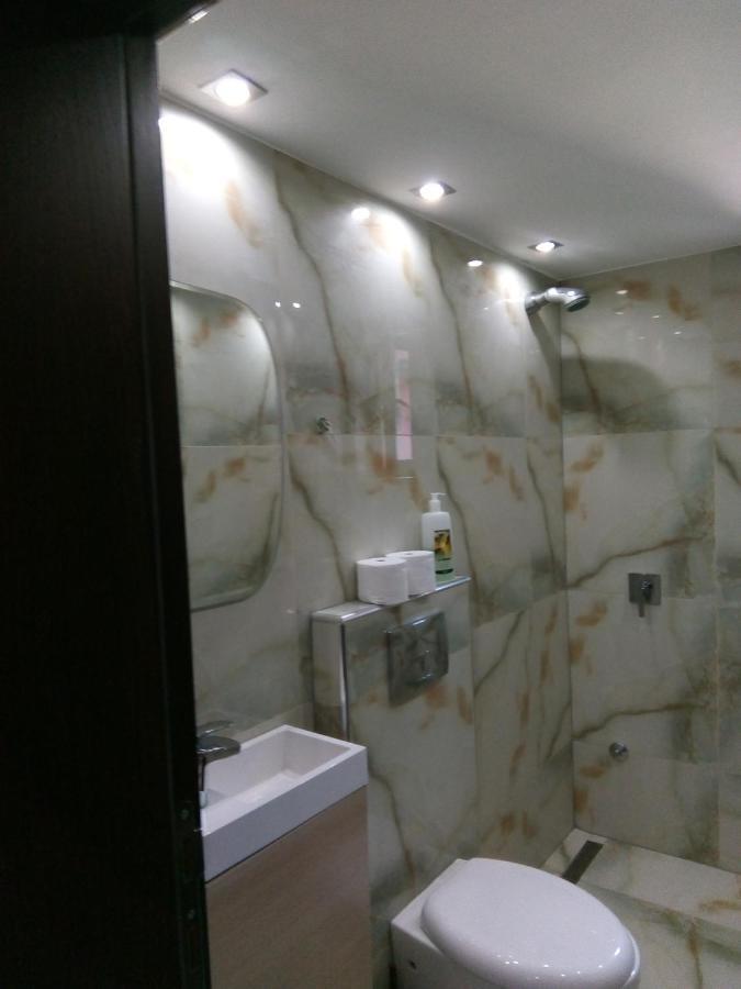Lepi Apartments โนวีปาซาร์ ภายนอก รูปภาพ